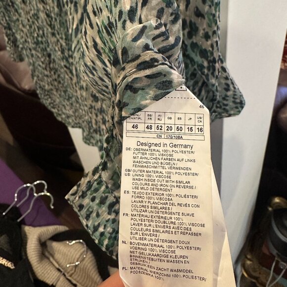 Gerry Weber Women's Blouse with built-in black tank - Picture 7 of 10